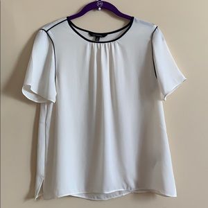 Banana Republic White Blouse